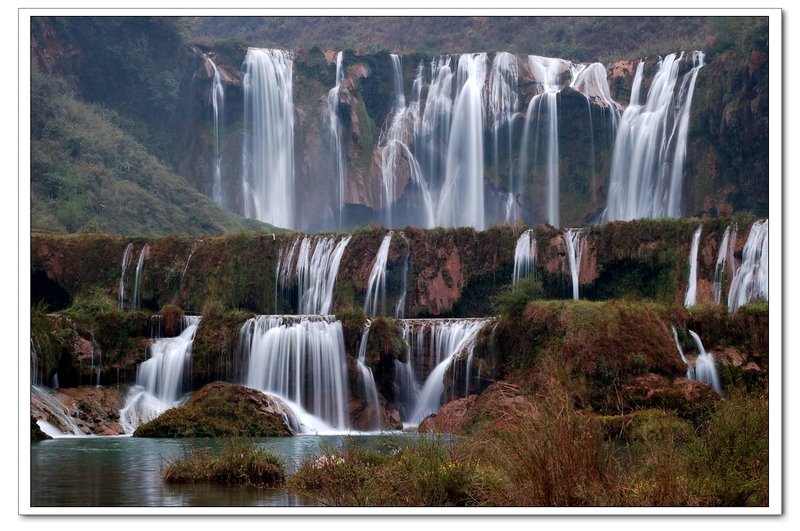 Jiulong_waterfall.jpg